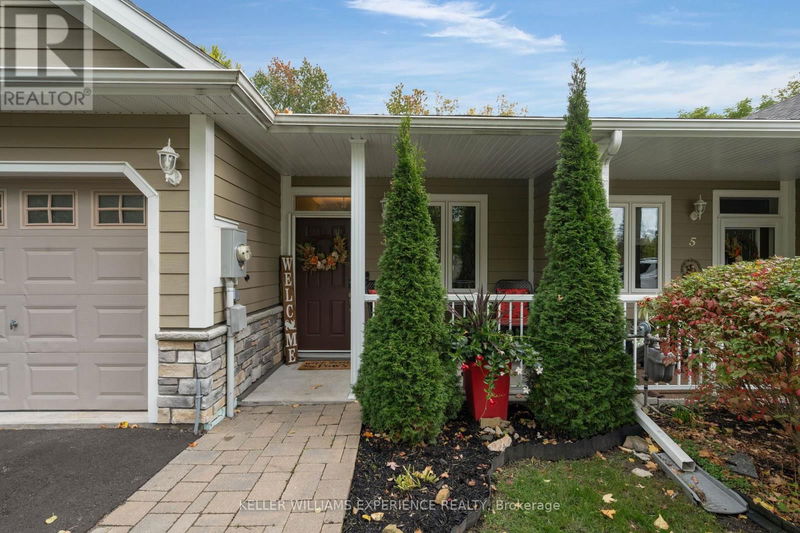 3 Riverwalk Drive  Severn (Coldwater), L0K1E0 | Image 1