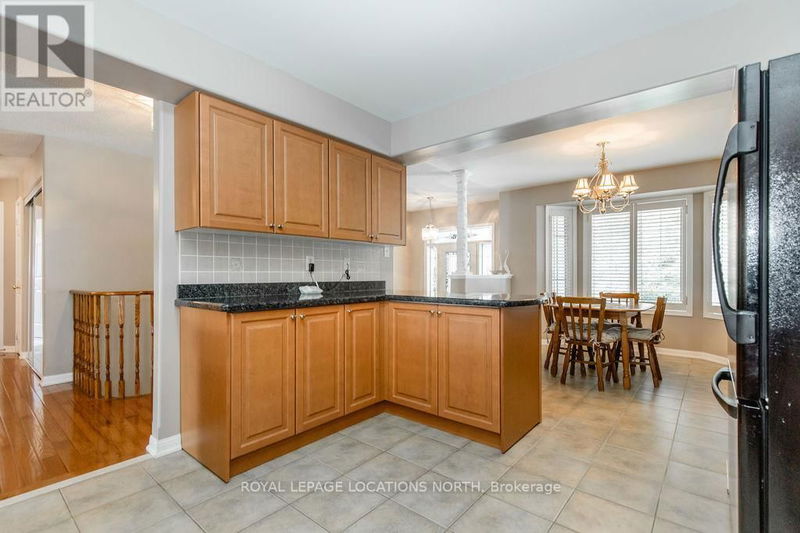 25 Masters Lane  Wasaga Beach, L9Z1S8 | Image 10