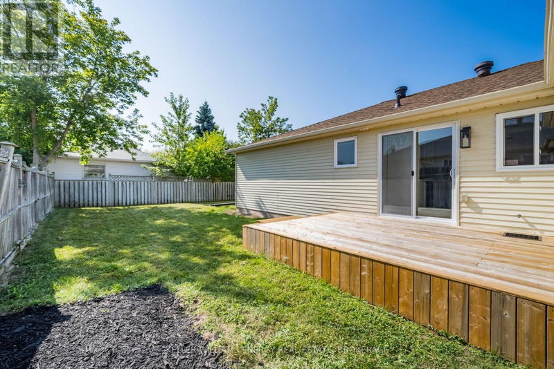 155 Rose Street  Barrie (Wellington), L4M6C3 | Image 28