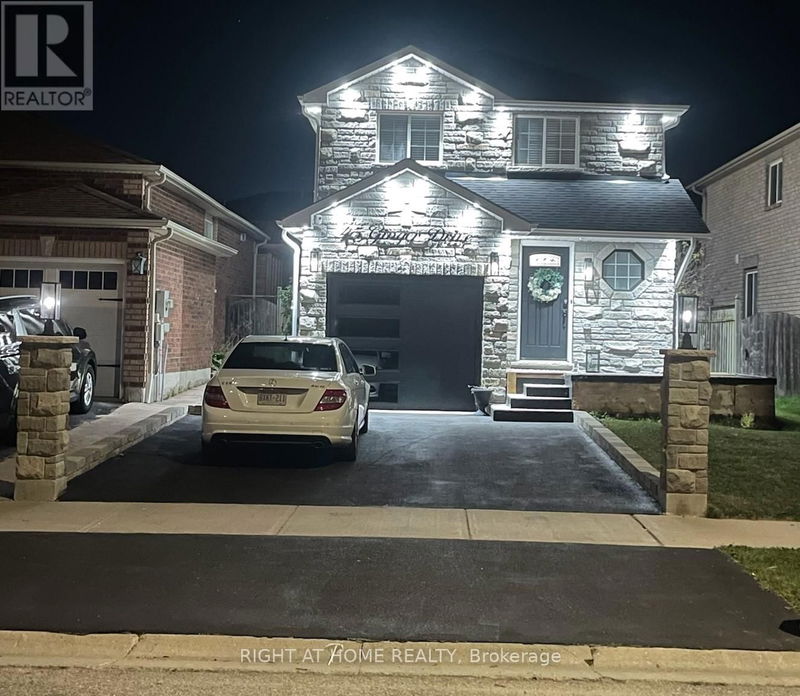 45 Ginger Drive  Barrie (Holly), L4N9Z3 | Image 1