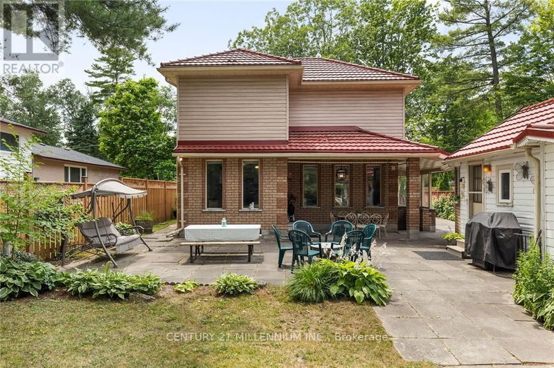 49 32nd Street North Wasaga Beach, L9Z2C4 | Image 35