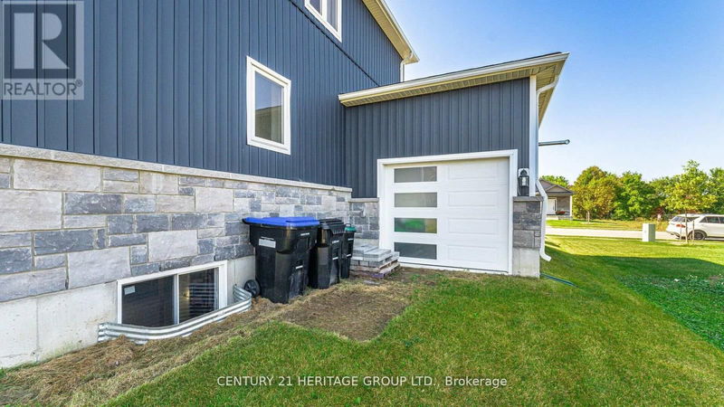 69 Ritchie Crescent  Springwater (Elmvale), L0L1P0 | Image 24