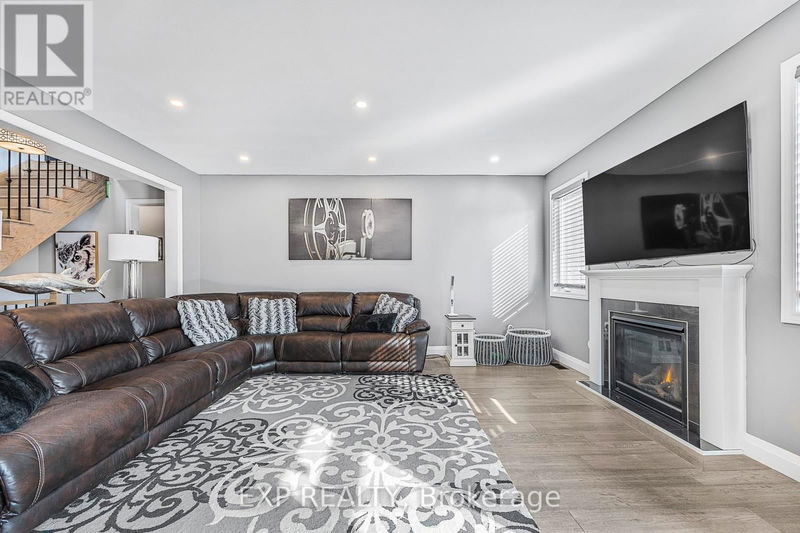 3075 Orion Boulevard  Orillia, L3V6H2 | Image 6