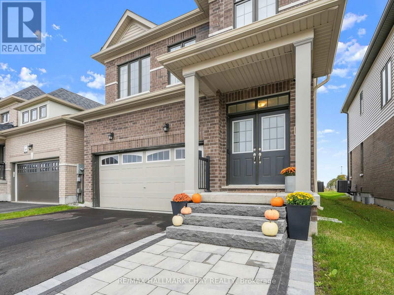 152 Terry Fox Drive  Barrie, L9J0L7 | Image 2