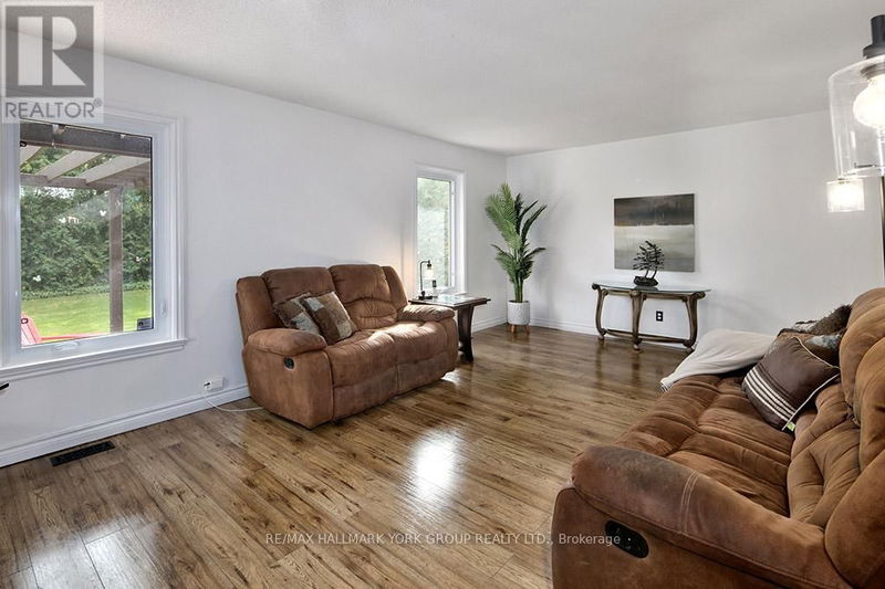 17 Mckean Boulevard  Clearview (Nottawa), L0M1P0 | Image 24