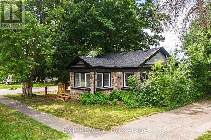 245 Front Street South Orillia, L3V4T1 | Image 2