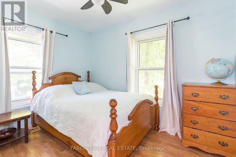 21 Robert Street East Penetanguishene, L9M1A9 | Image 13