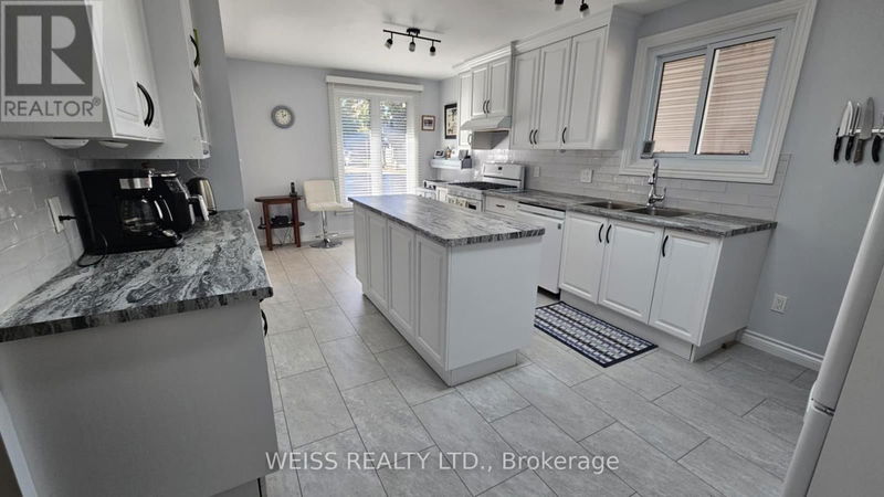 28 Carleton Street  Orillia, L3V6S7 | Image 2