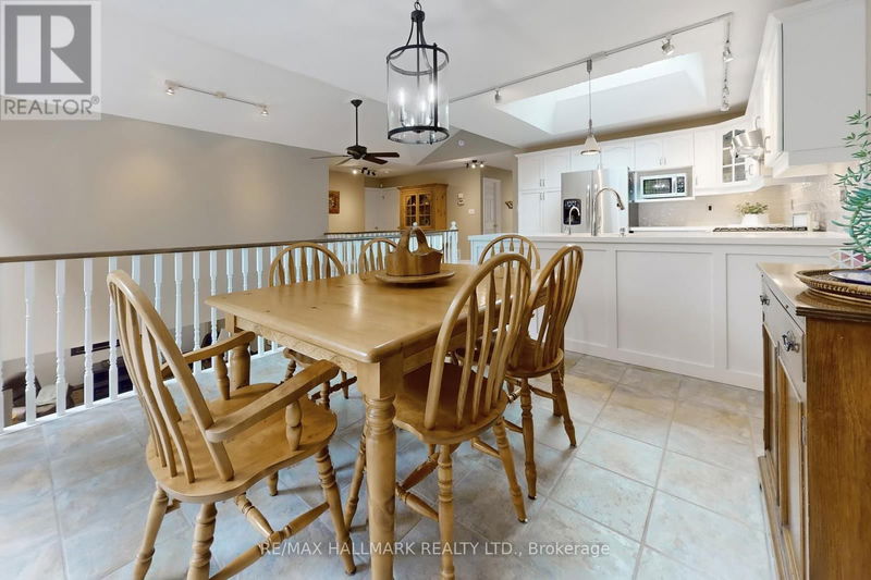 86 Osprey Ridge Road  Barrie (Little Lake), L4M6P3 | Image 24