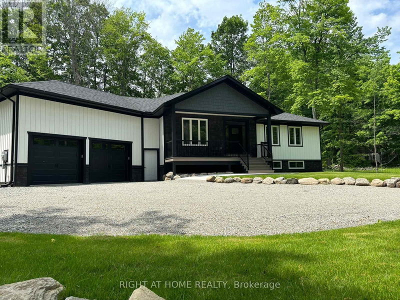 52 MCARTHUR Drive  Penetanguishene, L9M1W9 | Image 1