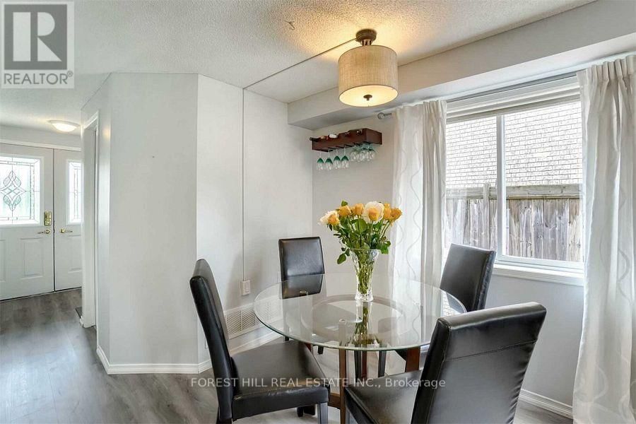 46 LIONS GATE BOULEVARD Image 5