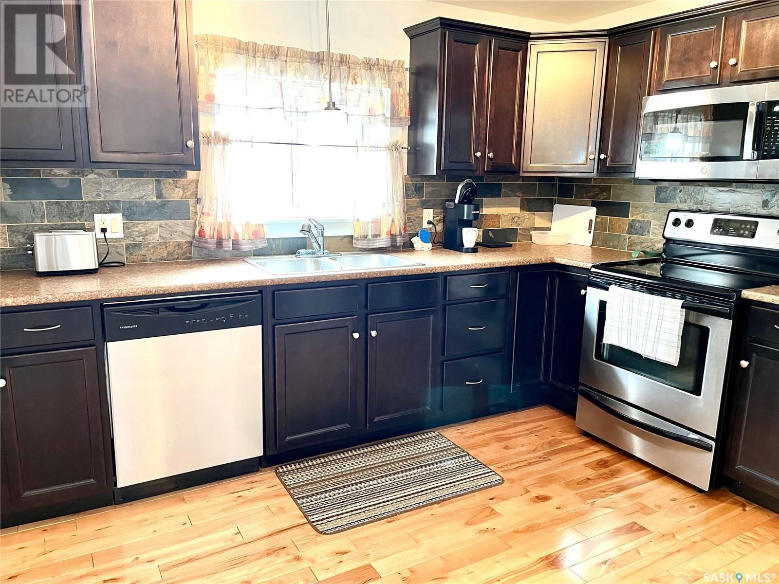 305 1ST AVENUE Image 16