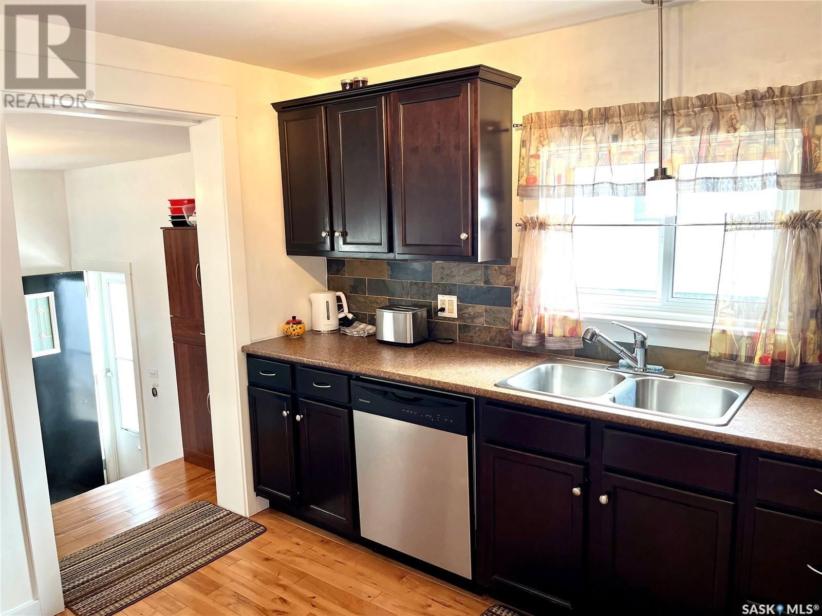 305 1ST AVENUE Image 17