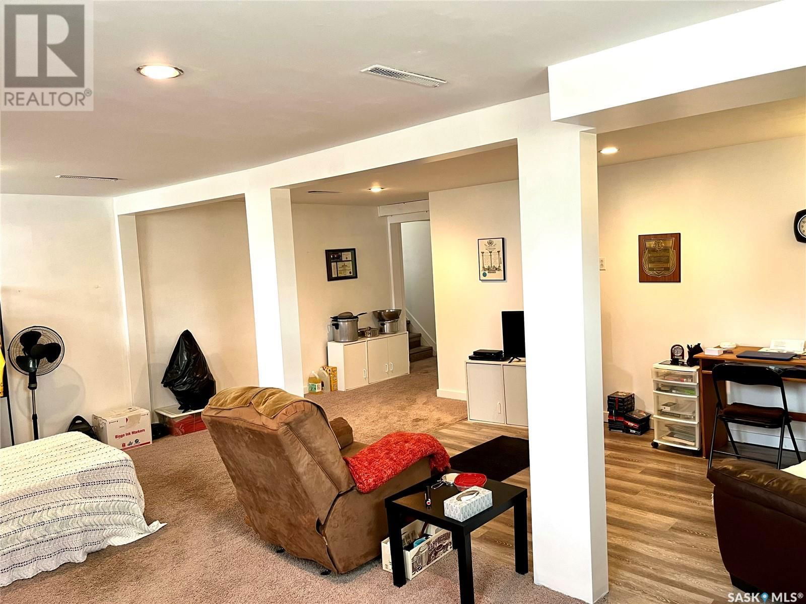 305 1ST AVENUE Image 22