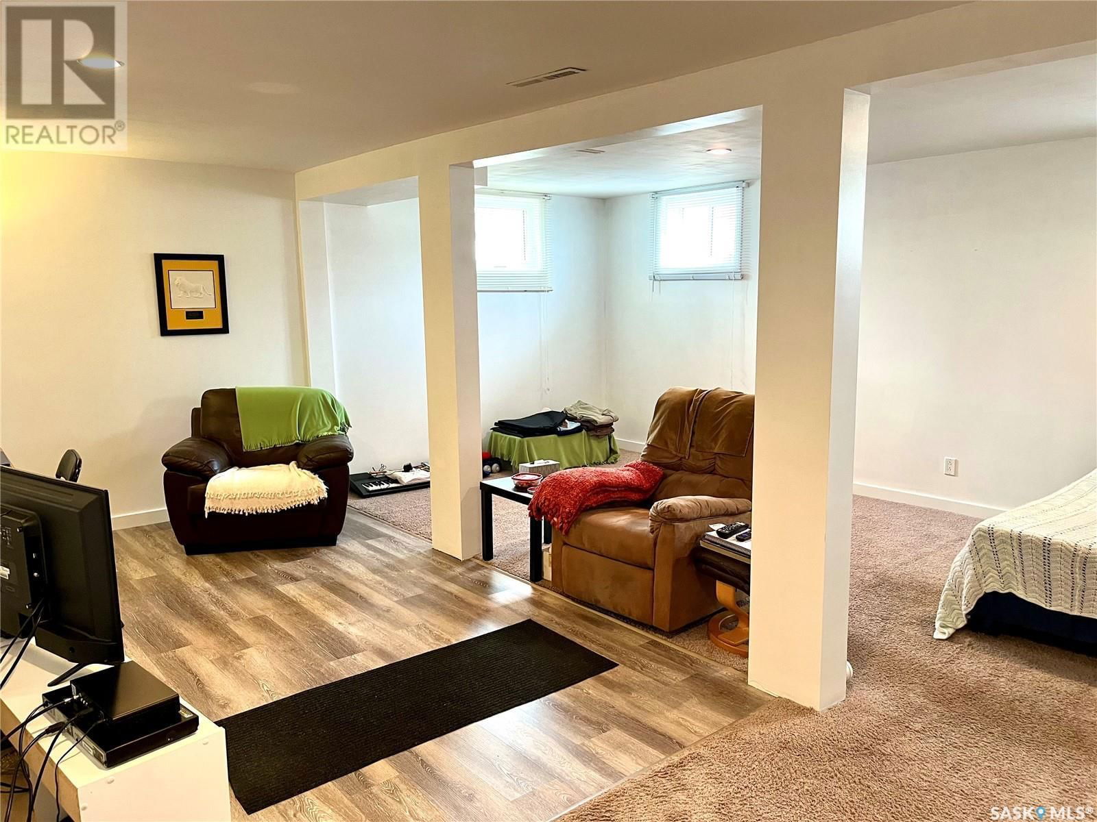 305 1ST AVENUE Image 23