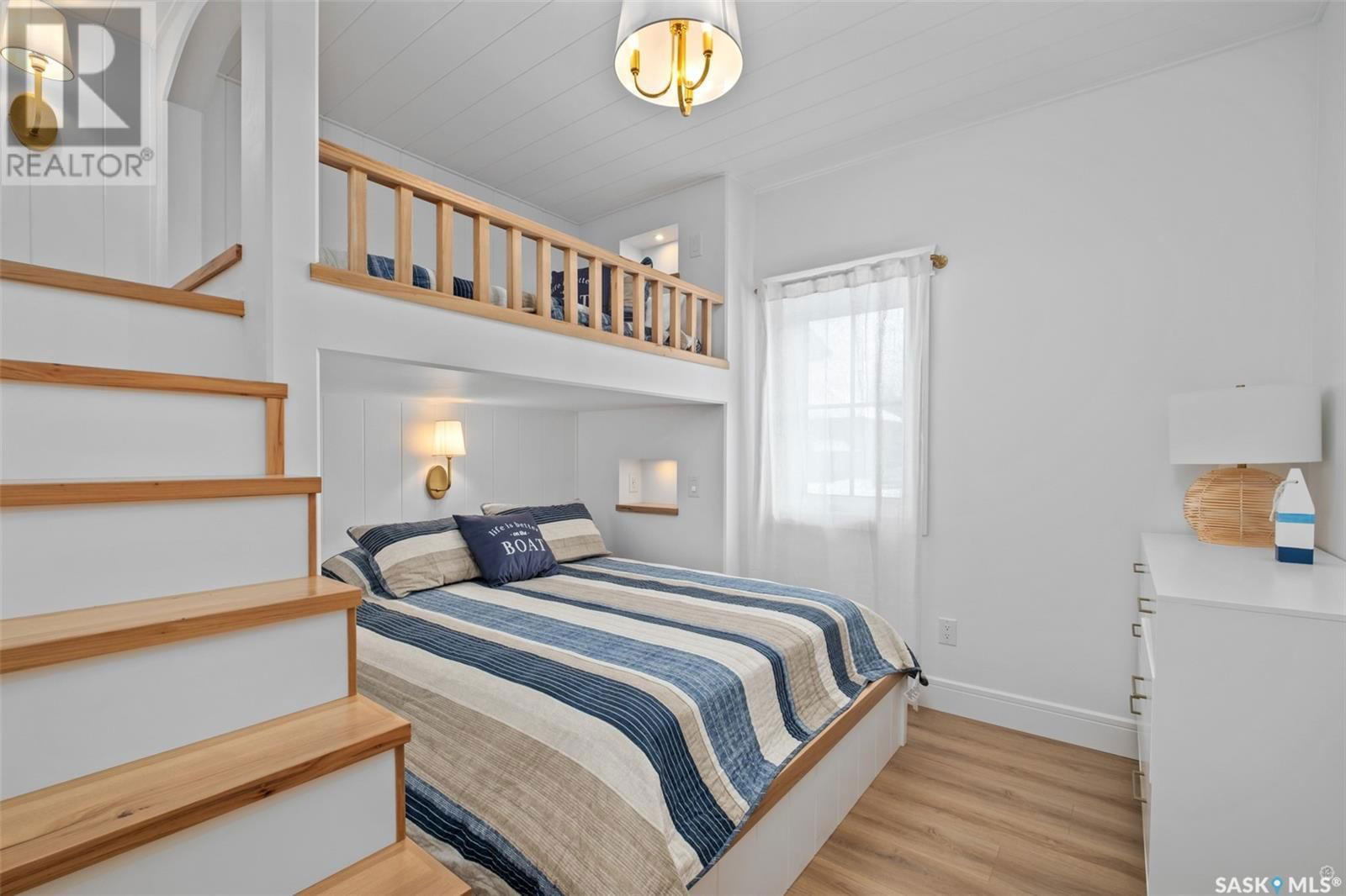 34 EAGLE CRESCENT Image 22