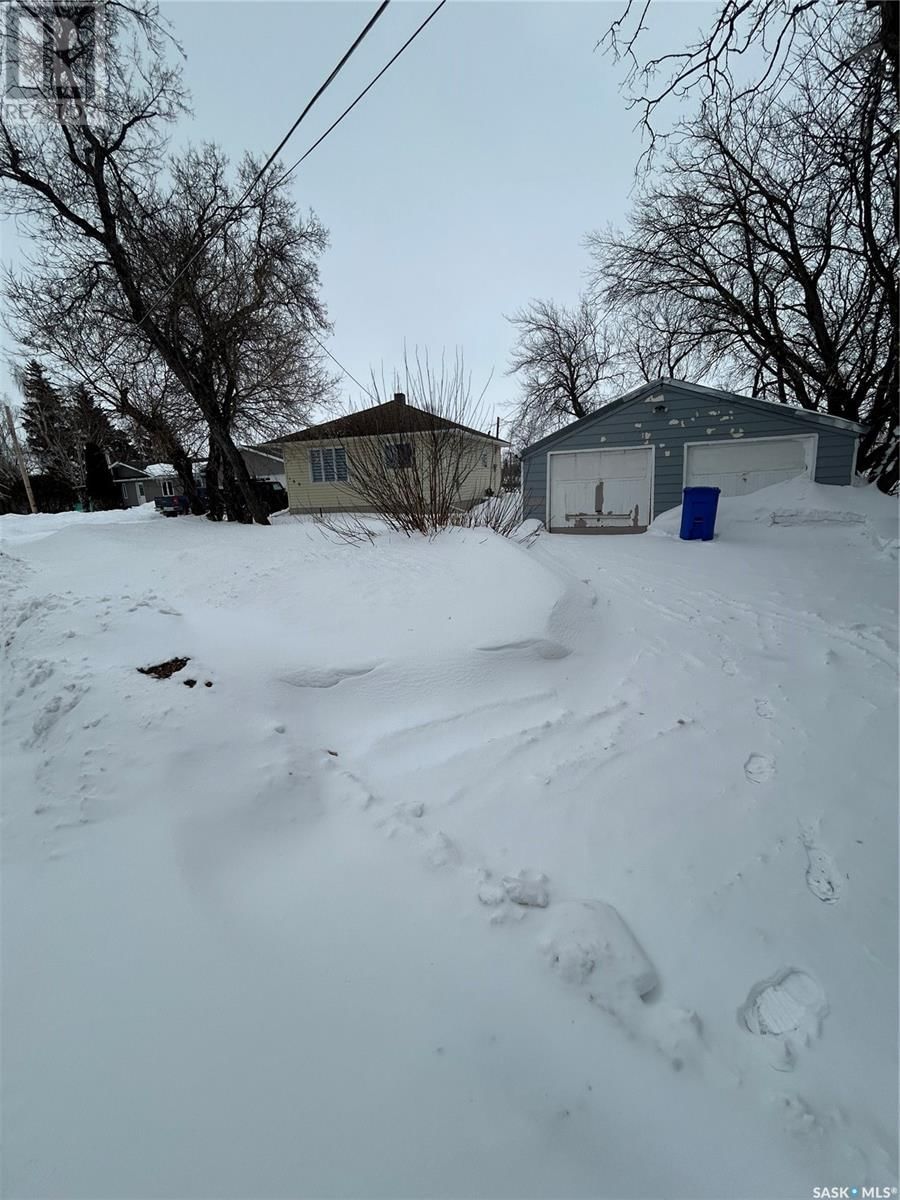 109 1ST AVENUE Image 18