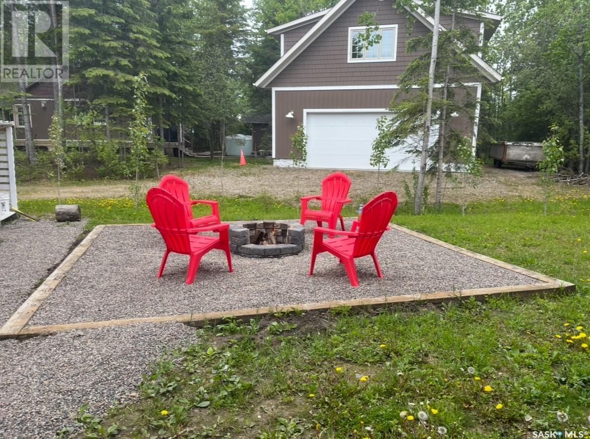 8 BOOTS BAY Image 45