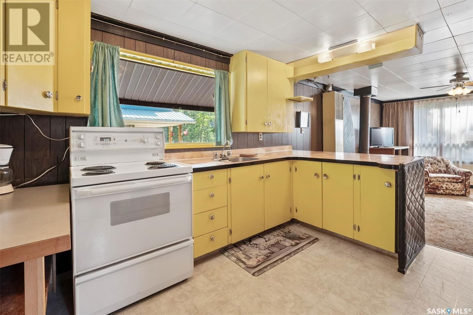 205 COOPER AVENUE Image 15