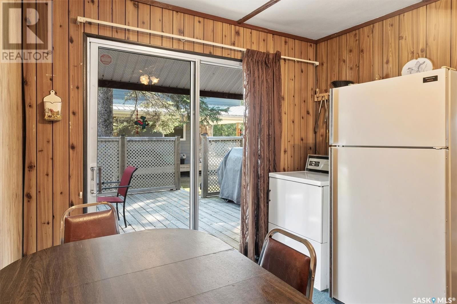 205 COOPER AVENUE Image 18