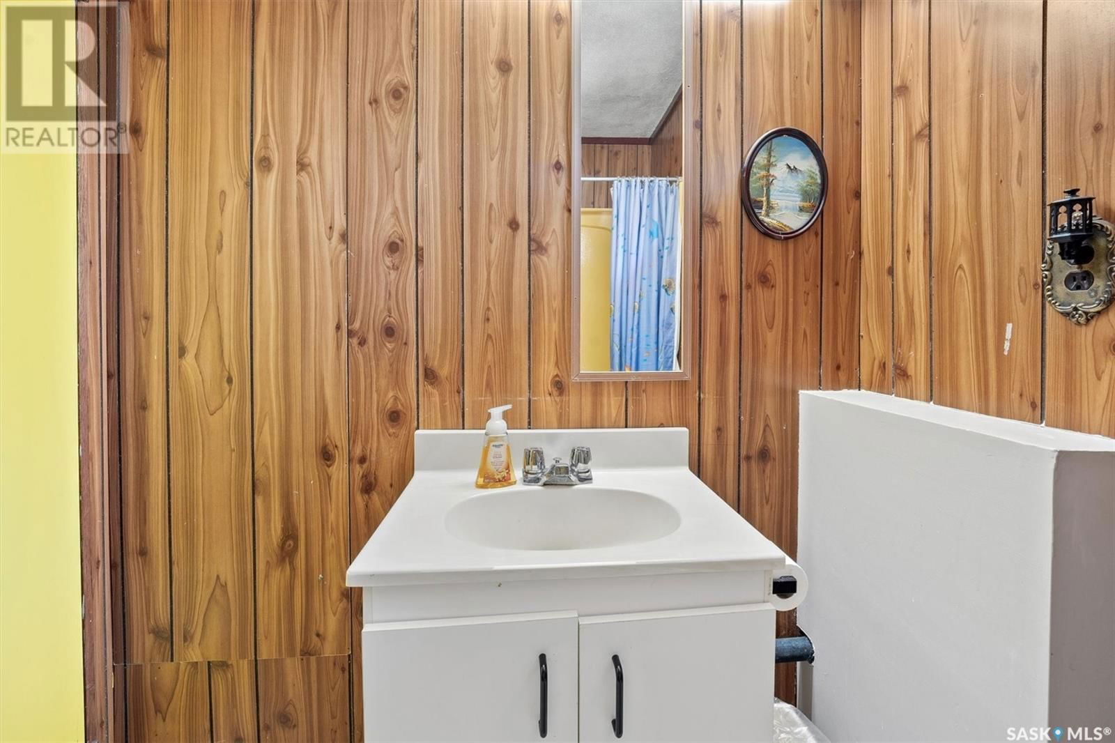 205 COOPER AVENUE Image 26