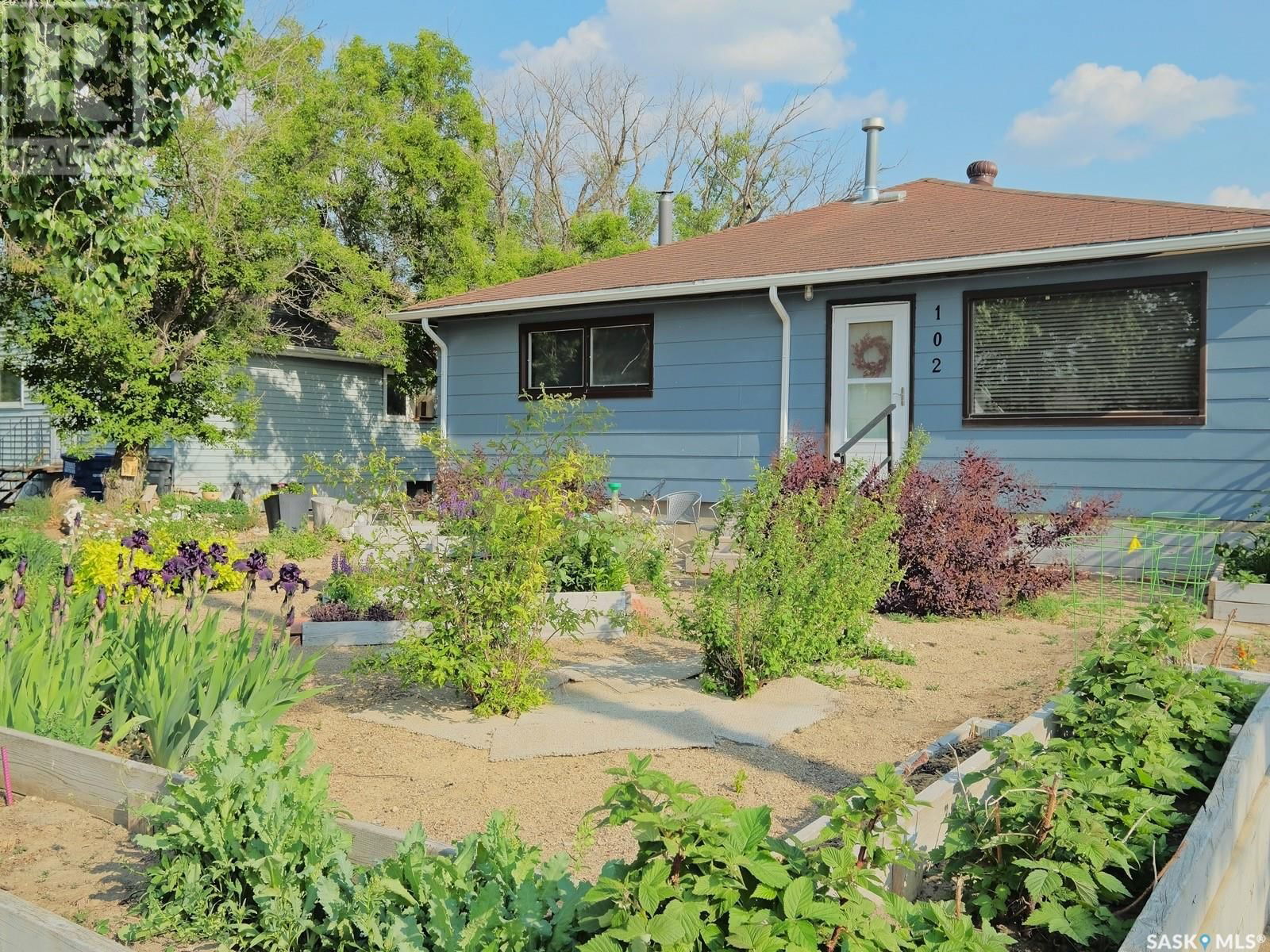 102 2ND AVENUE Image 1
