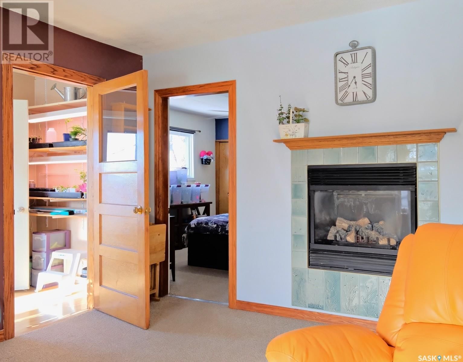 102 2ND AVENUE Image 25