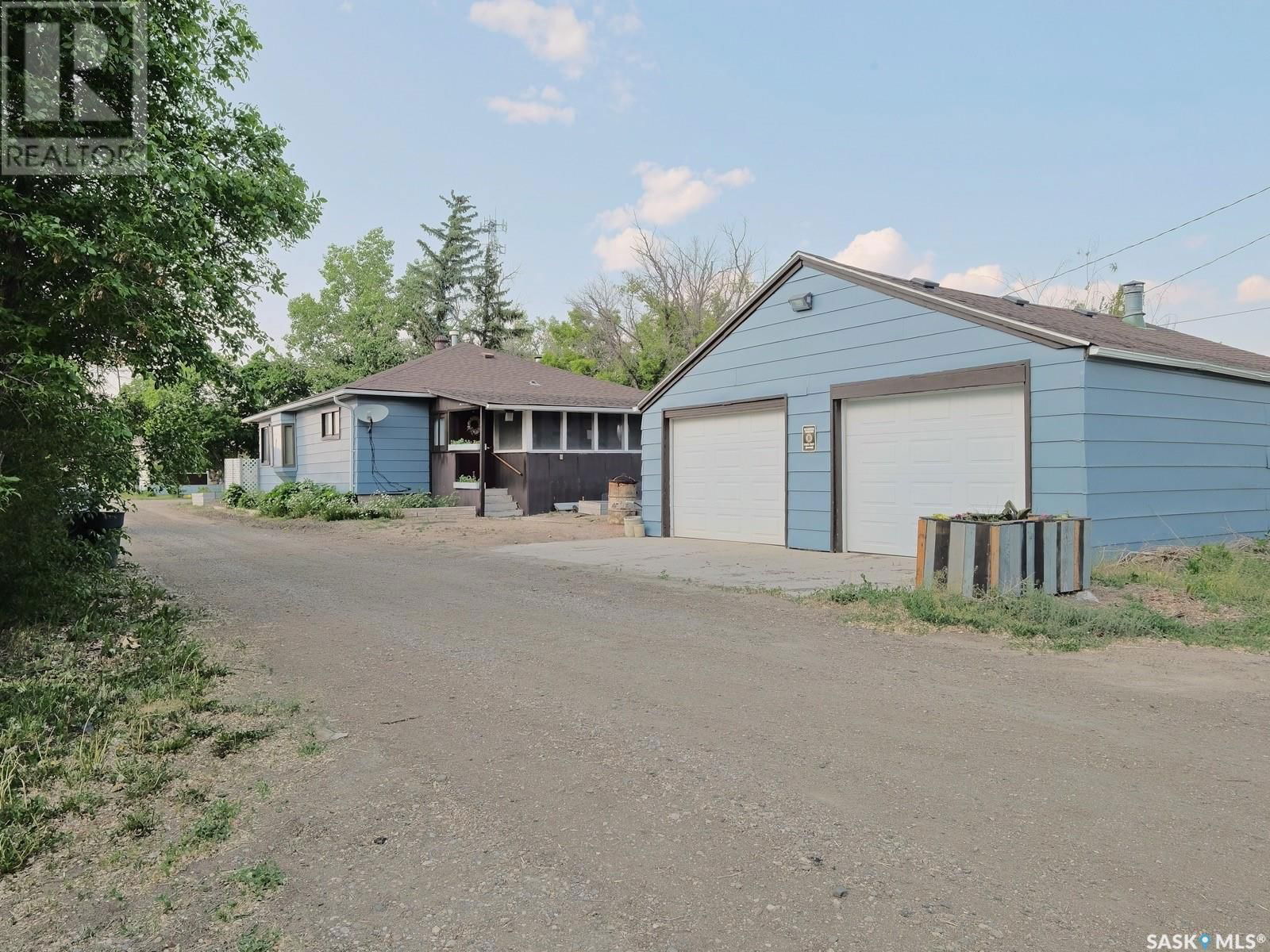 102 2ND AVENUE Image 3
