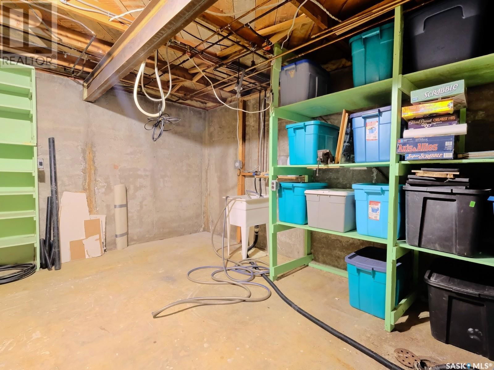 102 2ND AVENUE Image 41