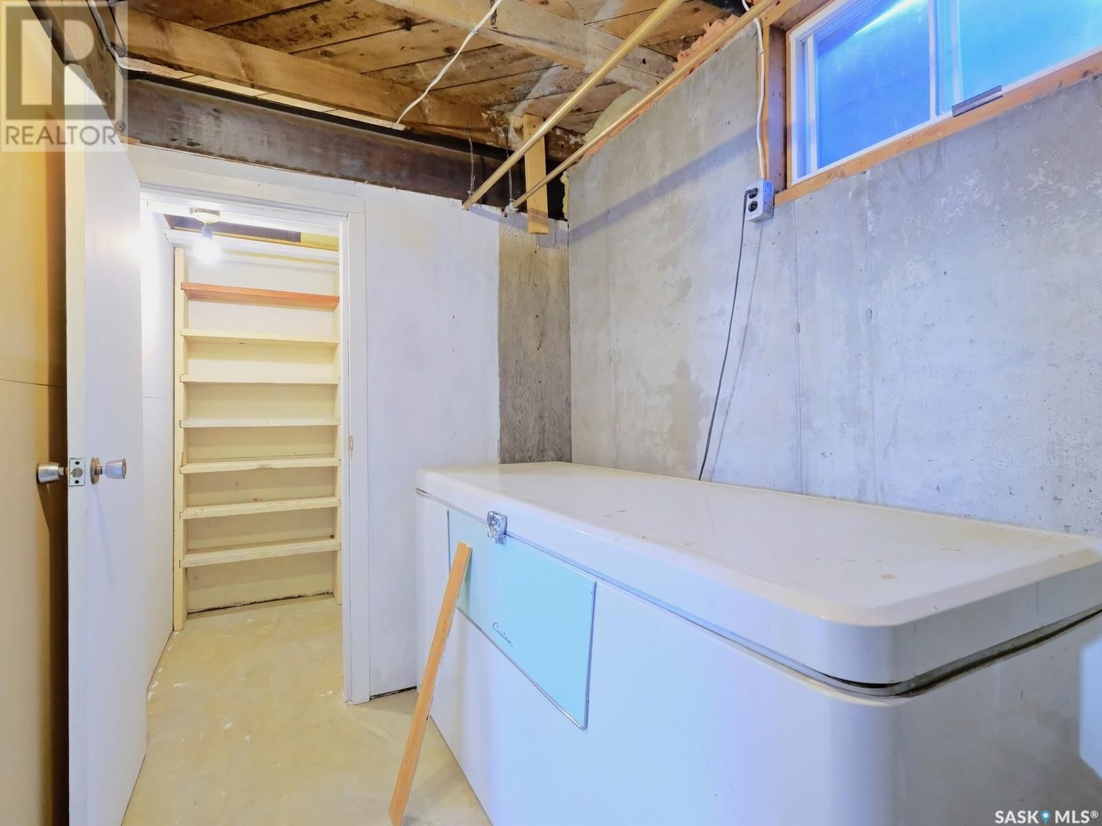 102 2ND AVENUE Image 43