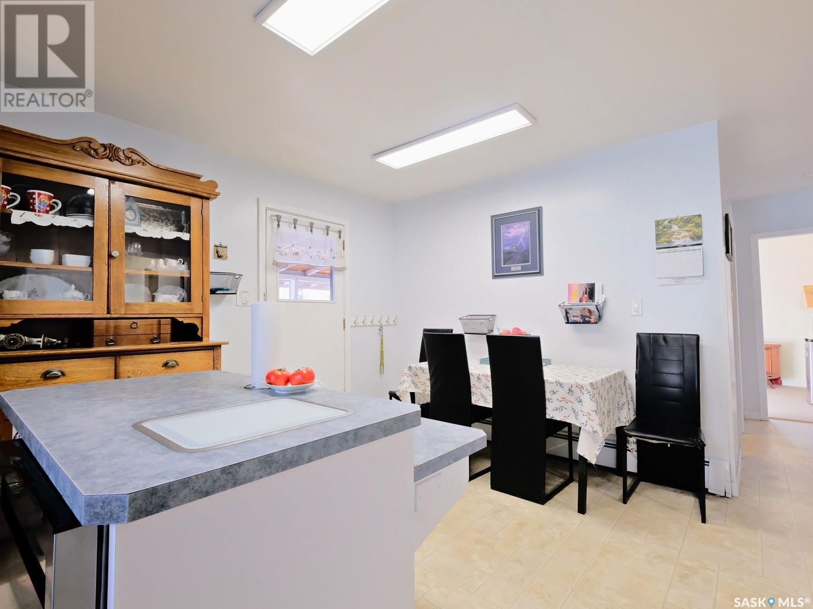 102 2ND AVENUE Image 8