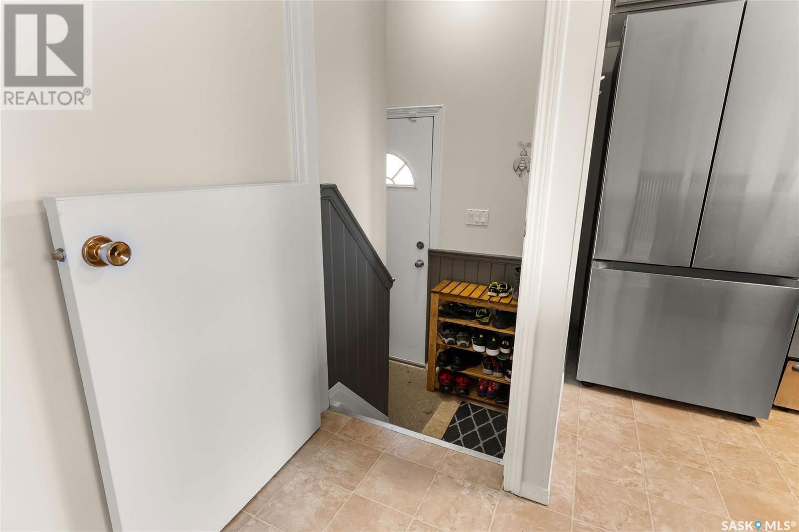 123 ELMVIEW ROAD Image 18