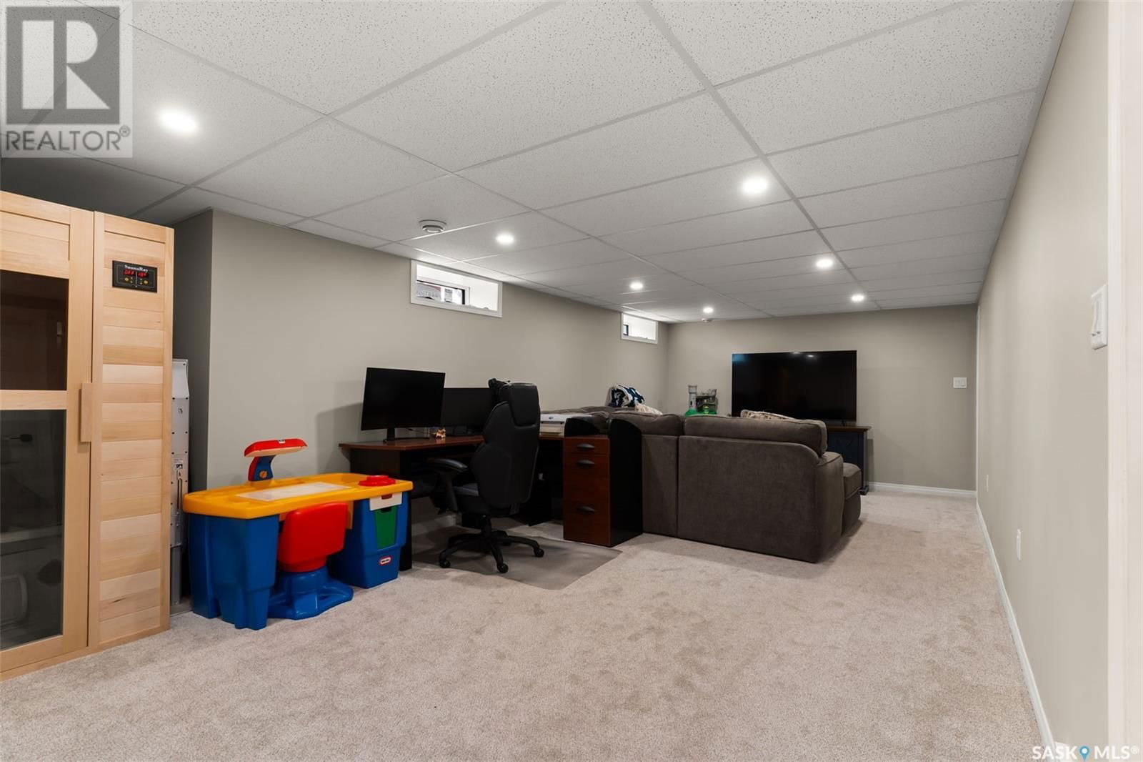 123 ELMVIEW ROAD Image 19