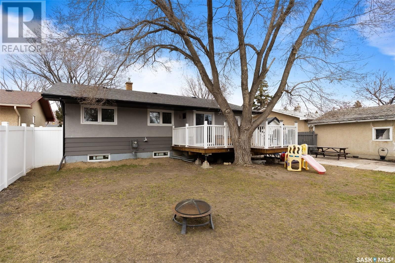 123 ELMVIEW ROAD Image 31
