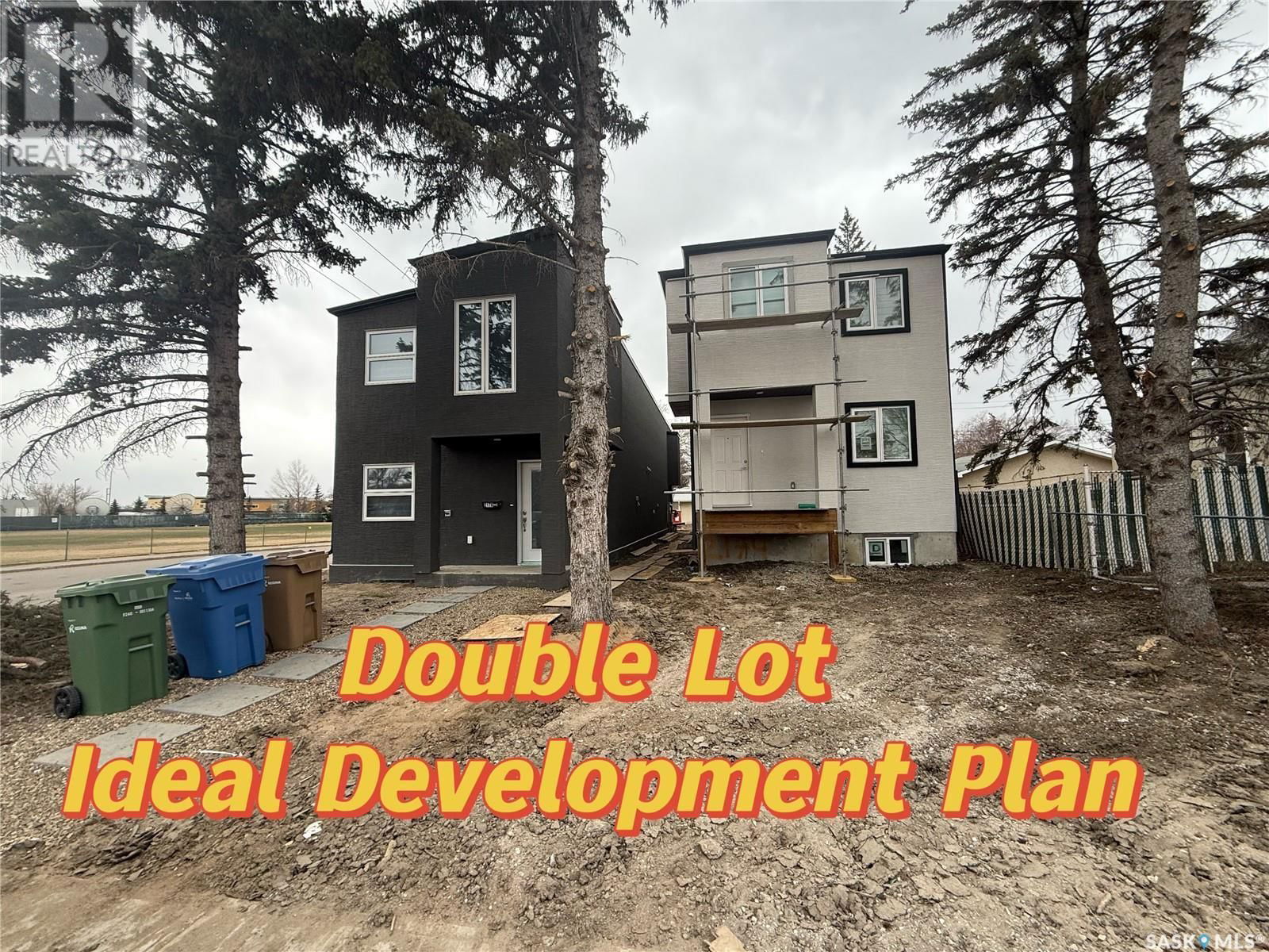 2105 ABBOTT STREET Image 21