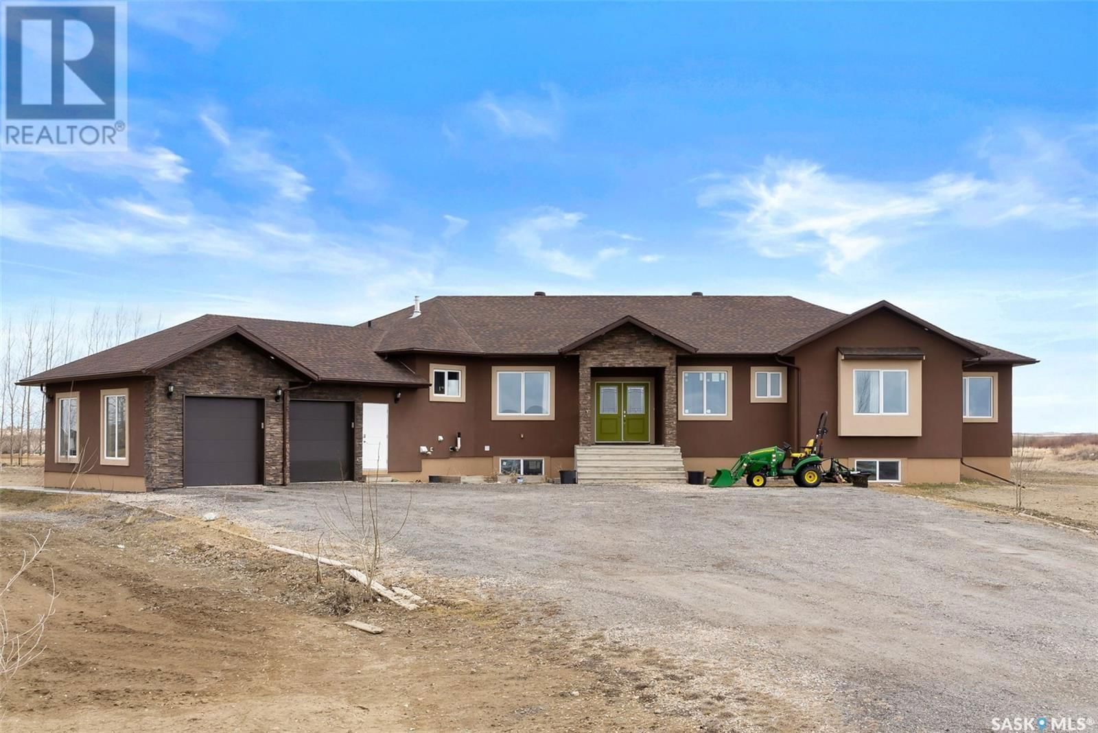 142 ROCK POINTE CRESCENT Image 1