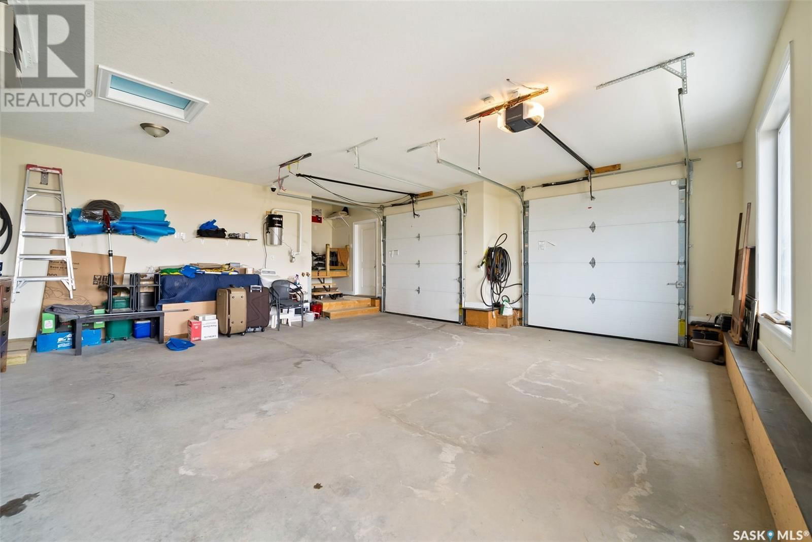 142 ROCK POINTE CRESCENT Image 42