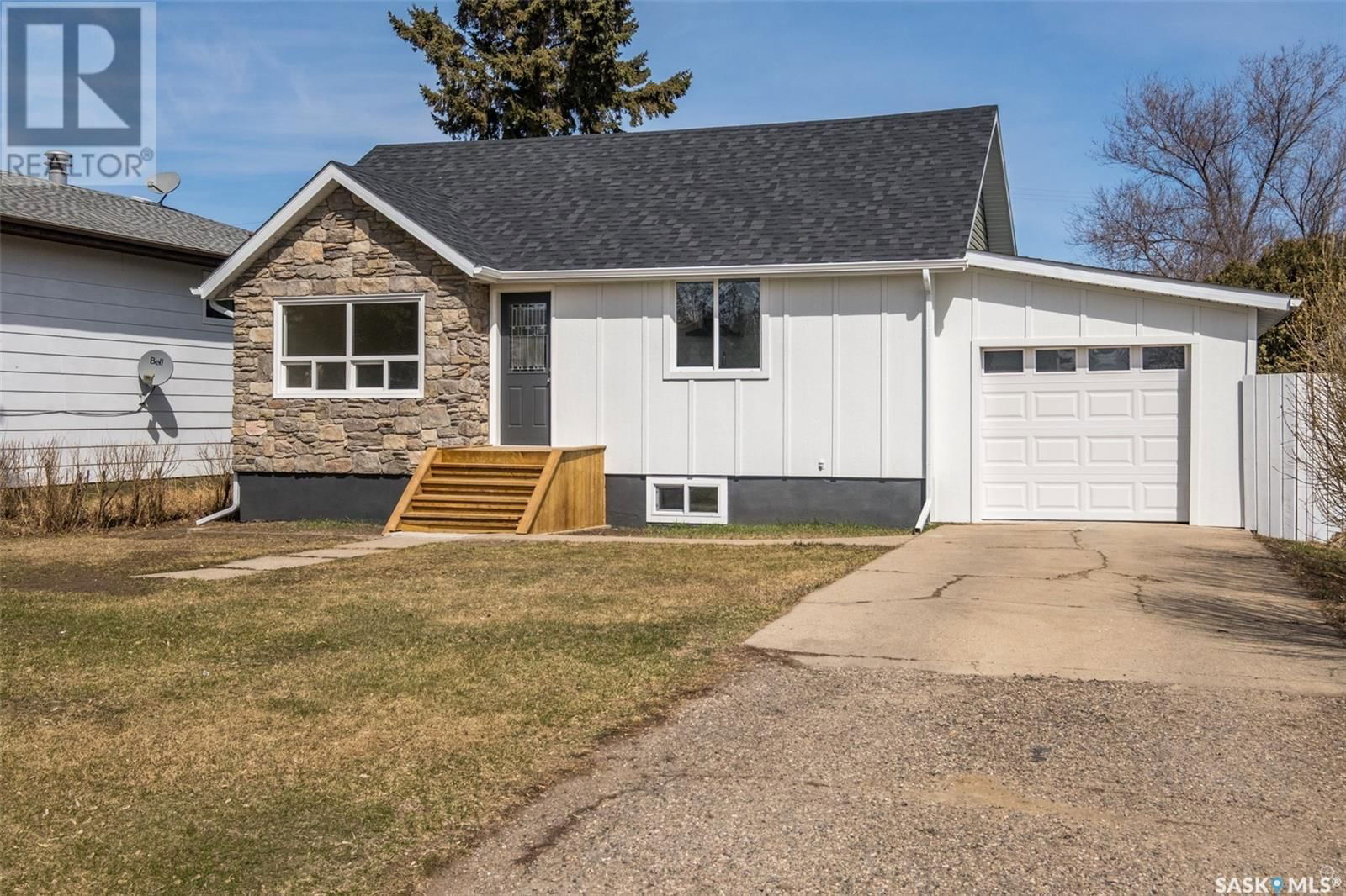 736 3RD STREET Image 1