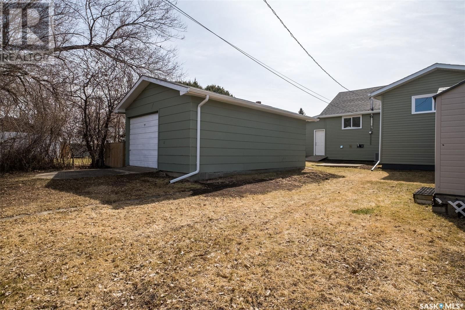 736 3RD STREET Image 29