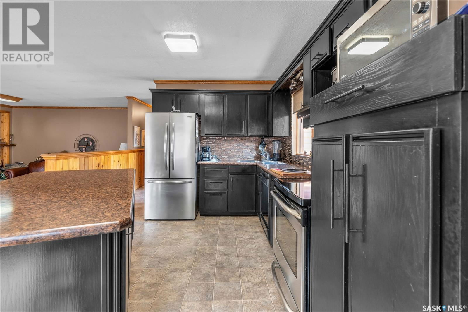 LOWE ACREAGE Image 9