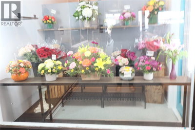 Image #1 of Commercial for Sale at Centre, Assiniboia, Saskatchewan