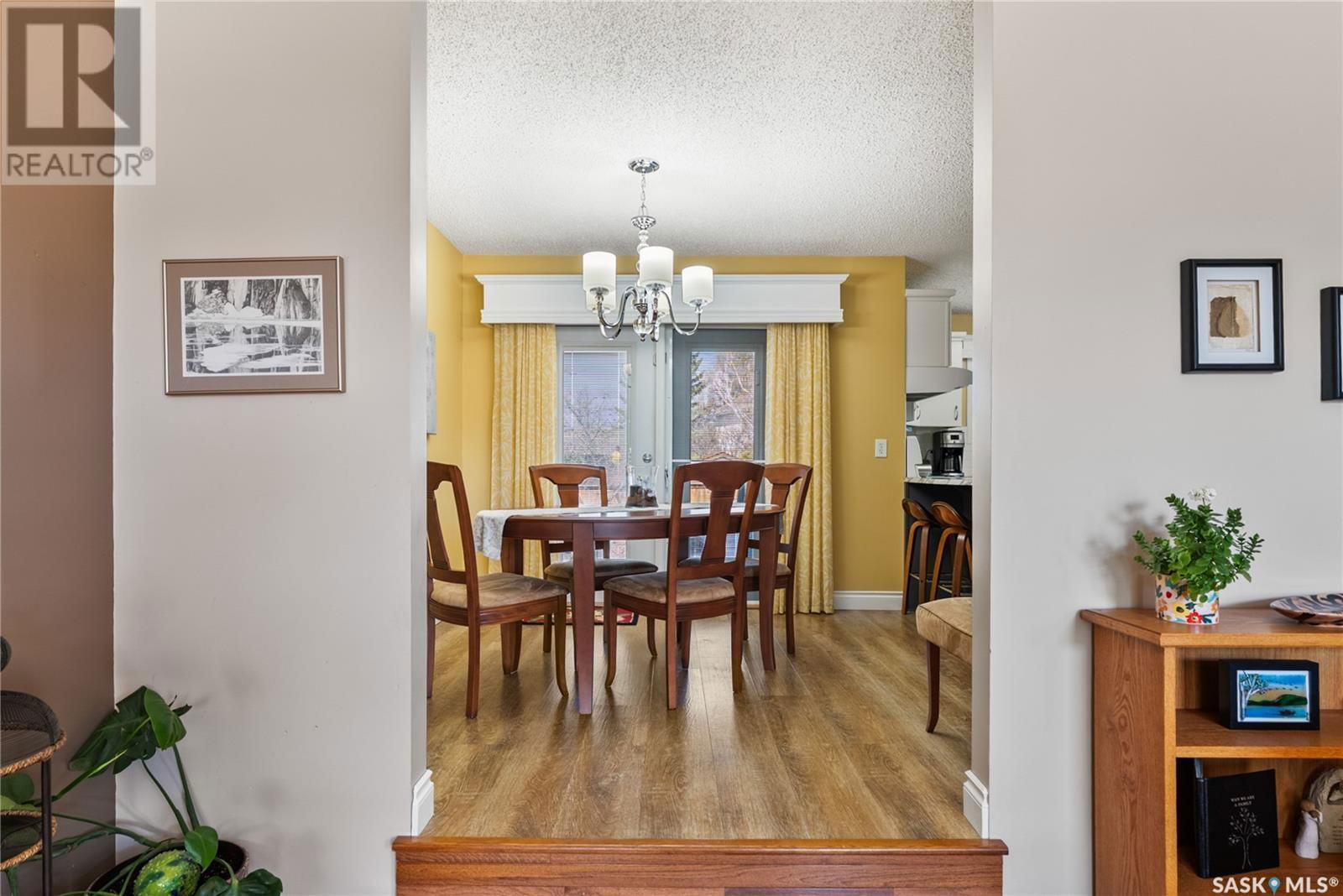 2519 CARDINAL CRESCENT Image 17