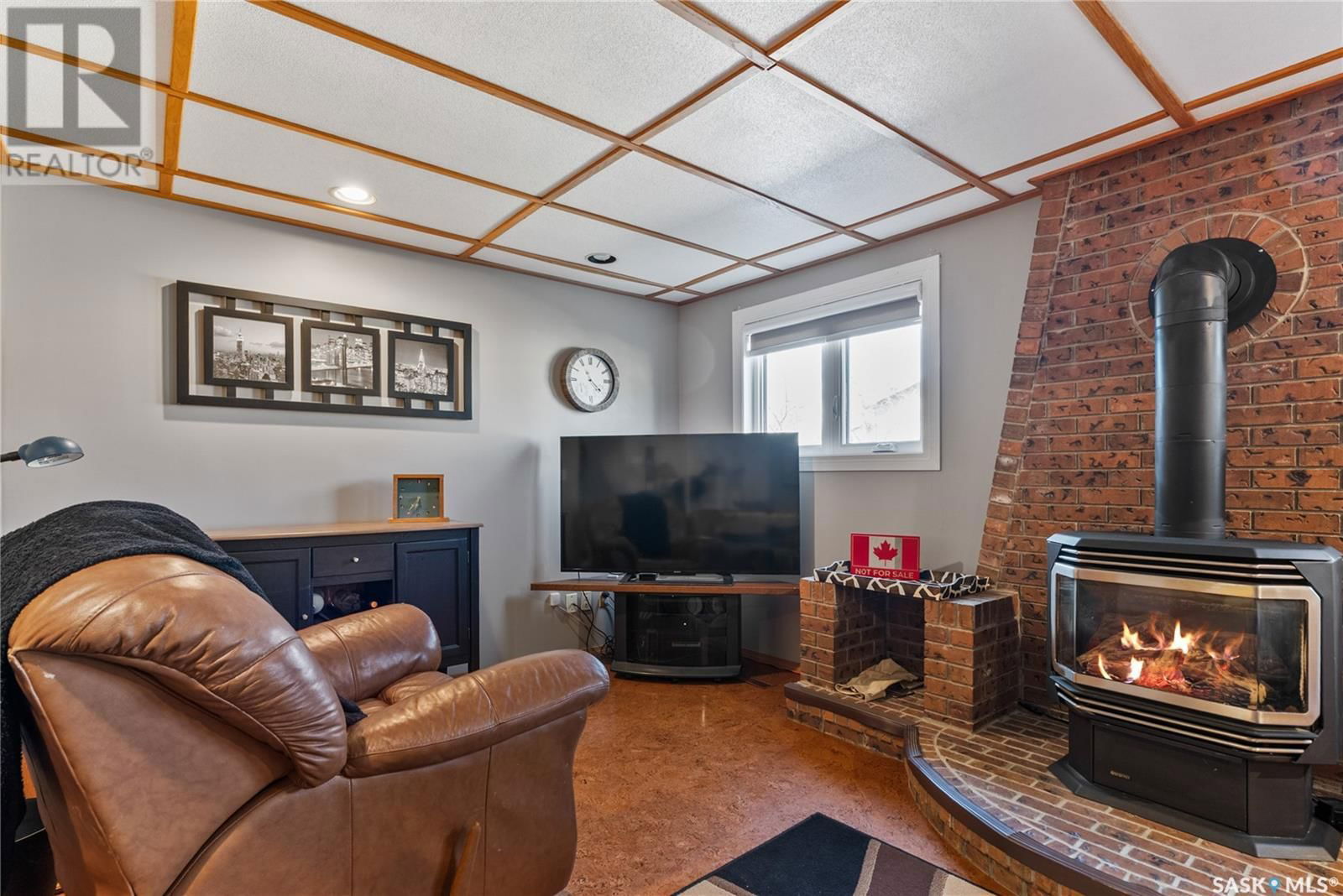 2519 CARDINAL CRESCENT Image 29