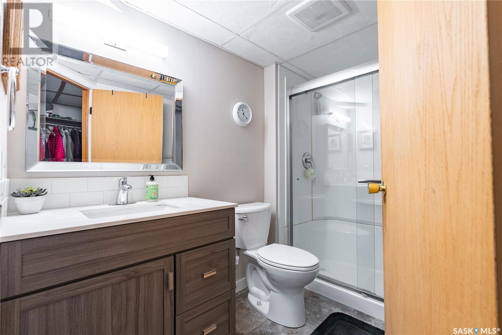 2519 CARDINAL CRESCENT Image 33