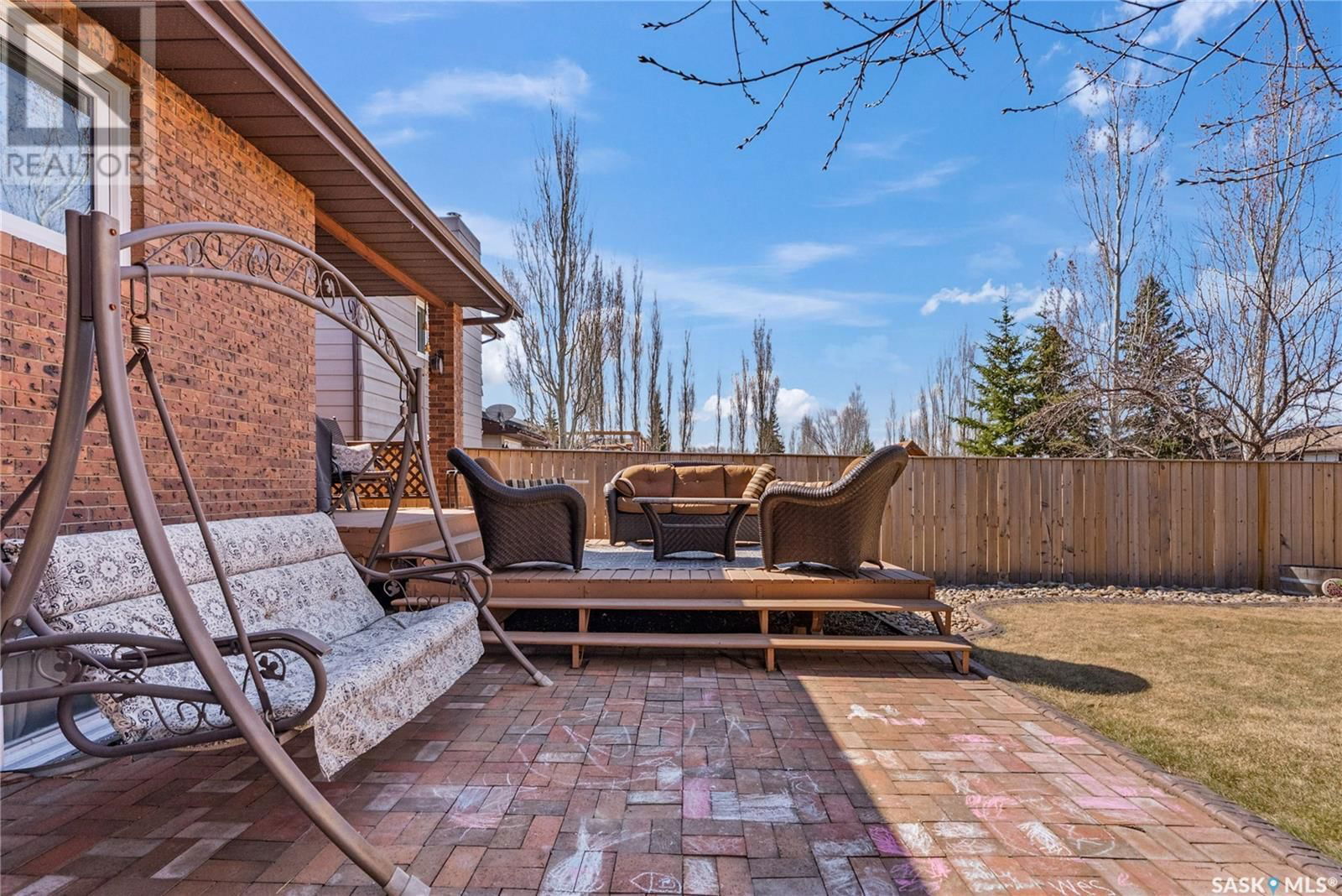 2519 CARDINAL CRESCENT Image 44