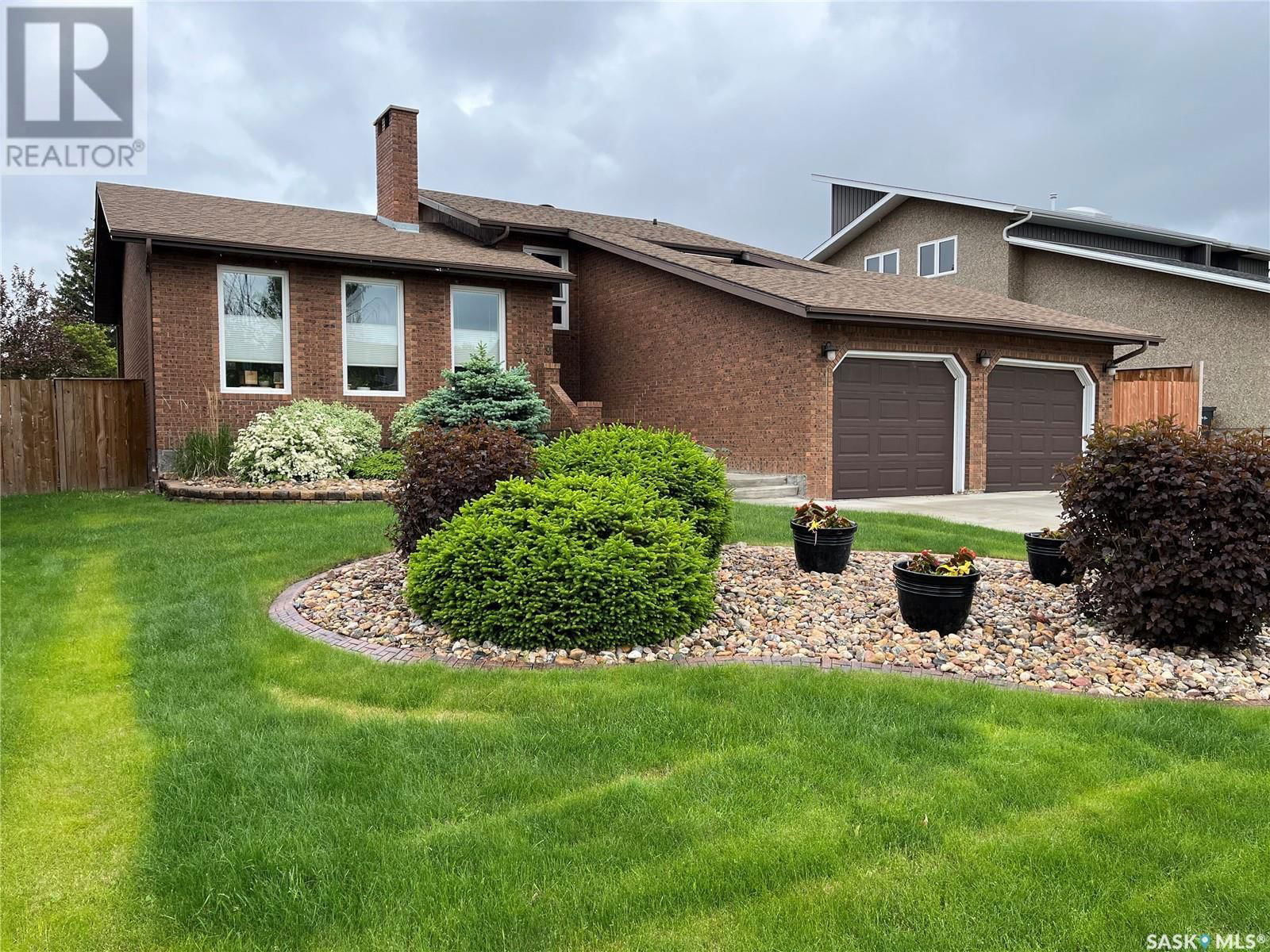 2519 CARDINAL CRESCENT Image 47