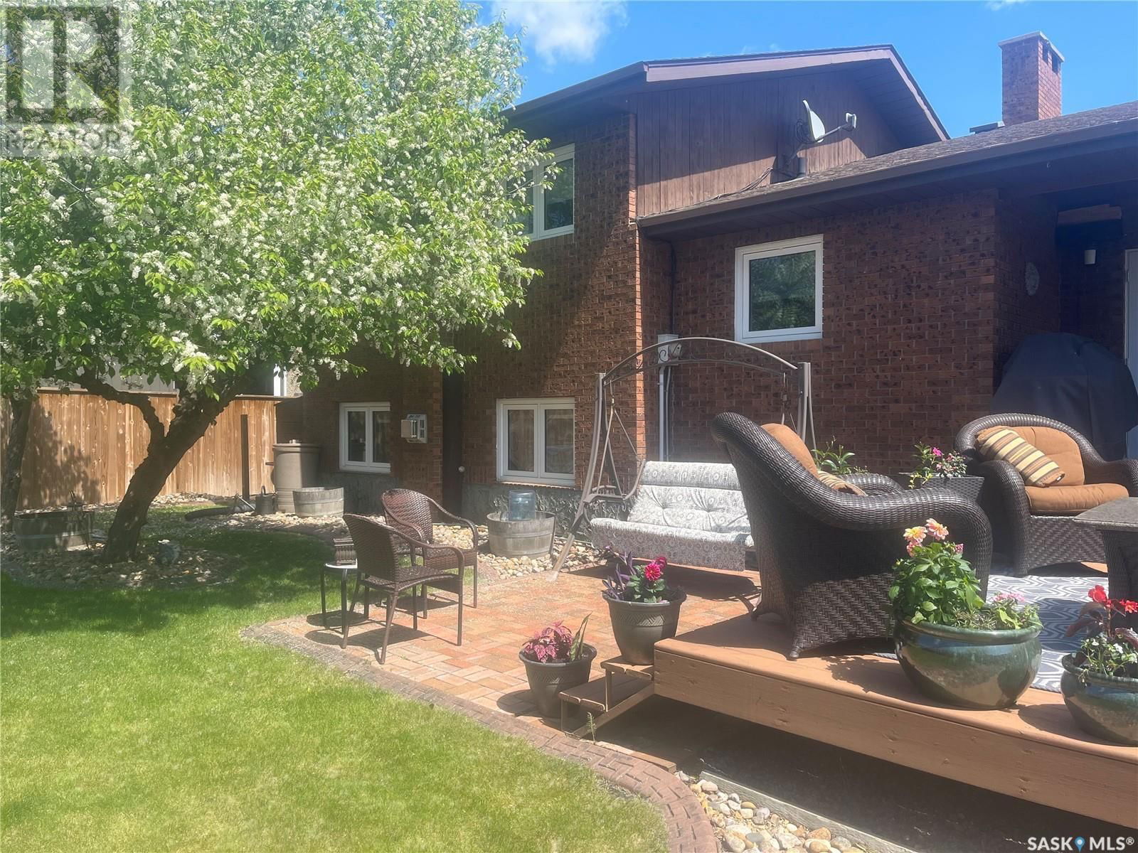 2519 CARDINAL CRESCENT Image 49