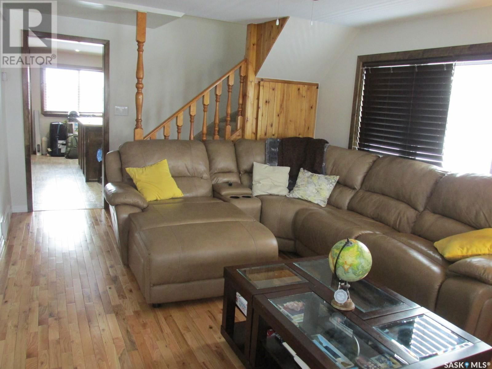 600 8TH AVENUE Image 21