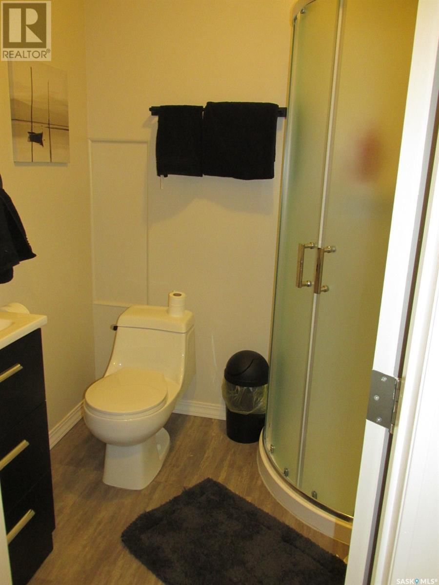 600 8TH AVENUE Image 35