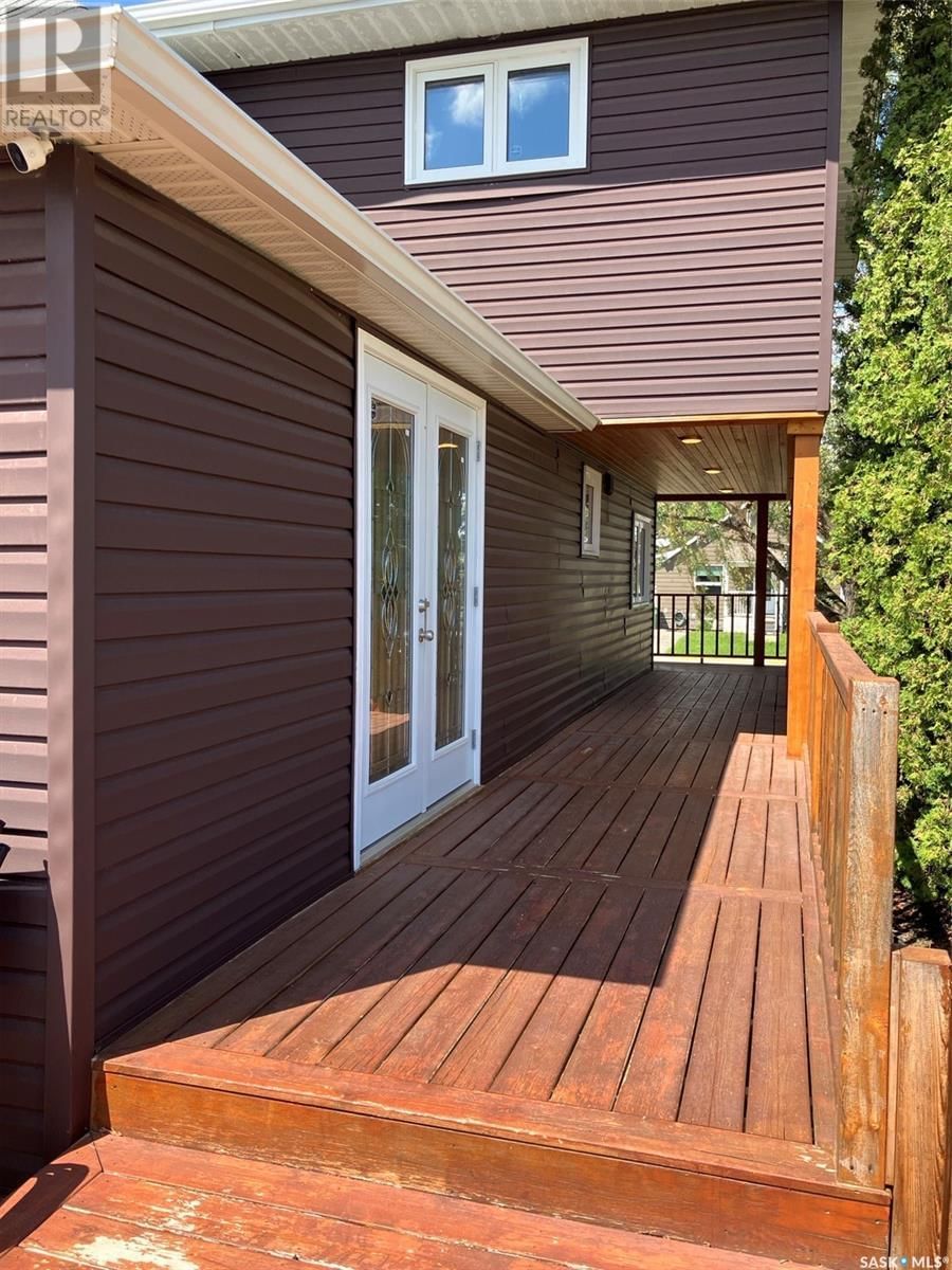 600 8TH AVENUE Image 6